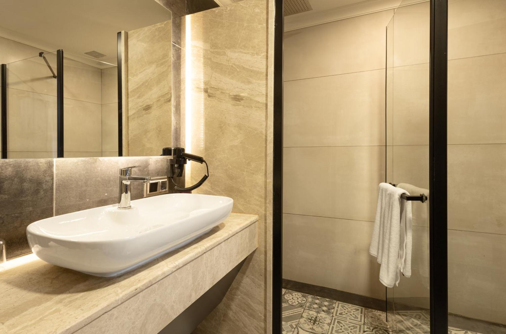 Lilium Hotel & Suites Bursa Ngoại thất bức ảnh